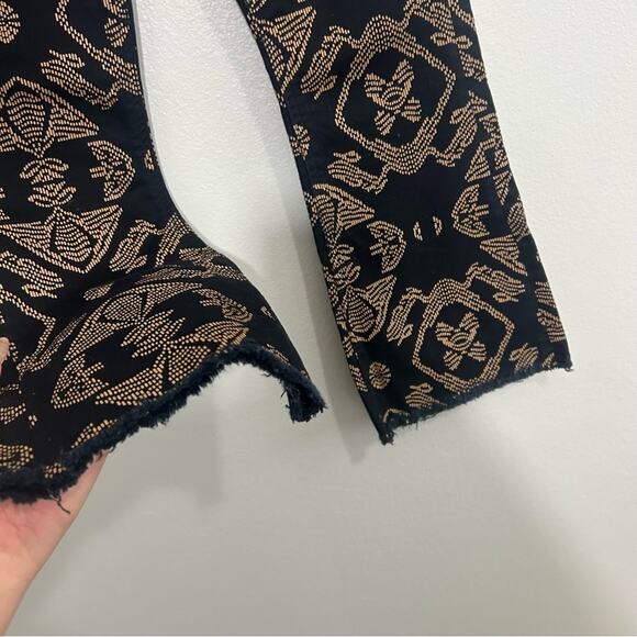 New Scotch & Soda Maison Crop Kick Flare
Printed Jeans Size 25 - Picture 5 of 12